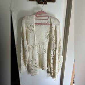 Amazon brand lightweight macrame cardigan, size small